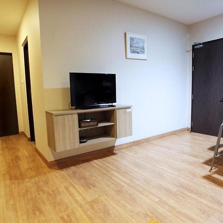 Narita Amata Hotel Chonburi Luaran gambar