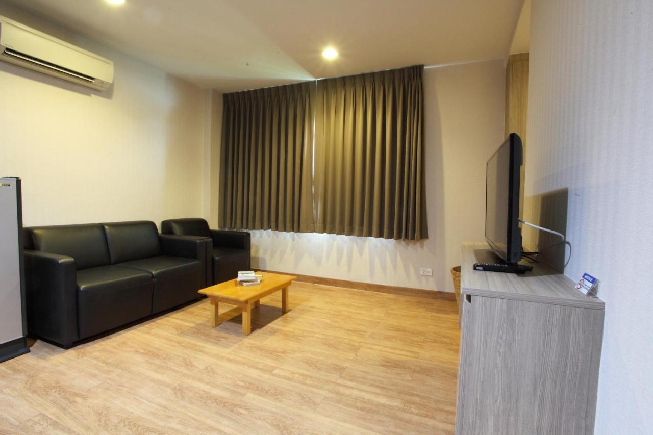 Narita Amata Hotel Chonburi Luaran gambar